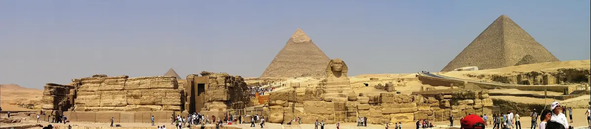 Panorama du plateau de Gizeh avec le Sphinx
